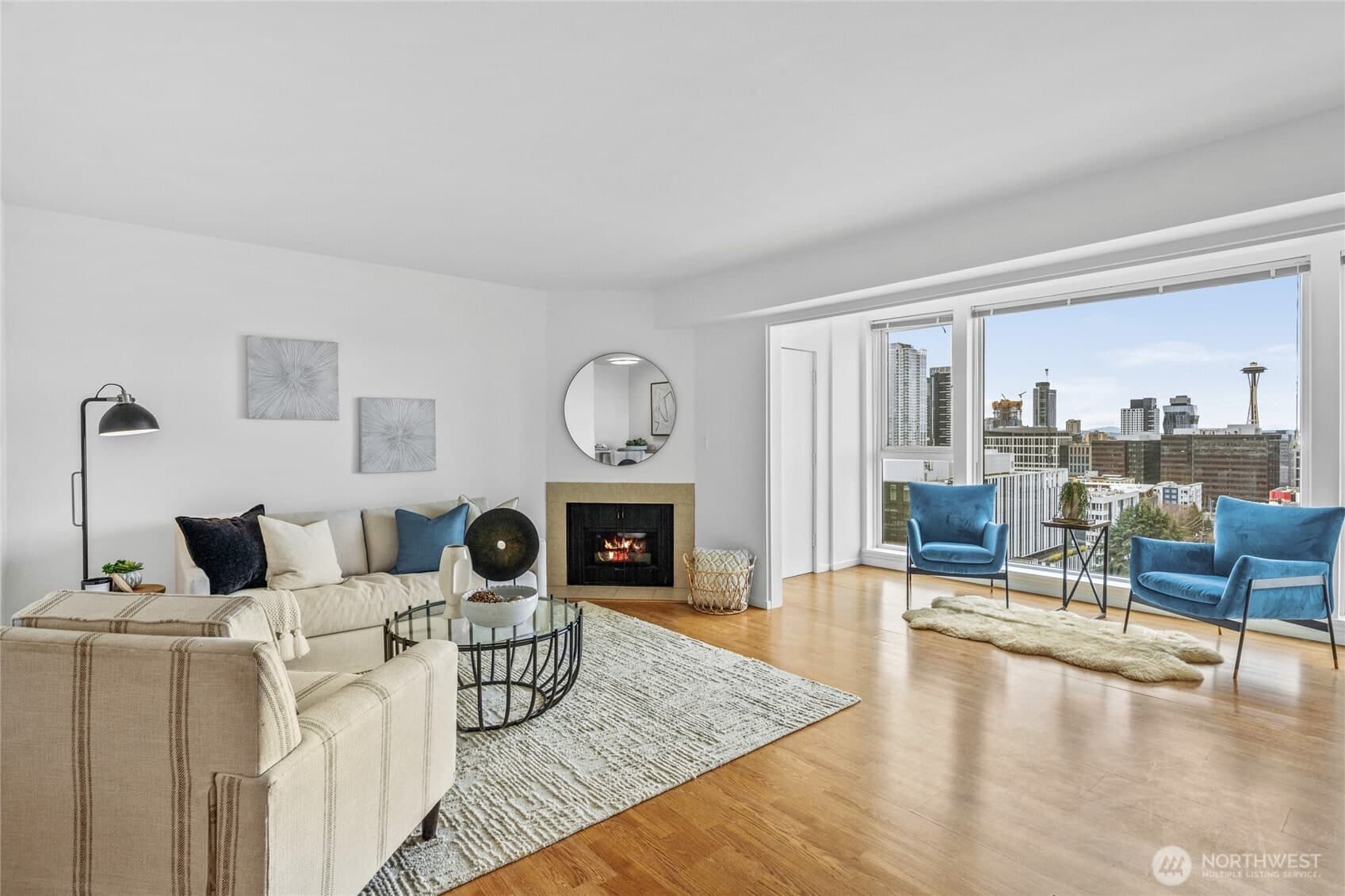 Property primary photo