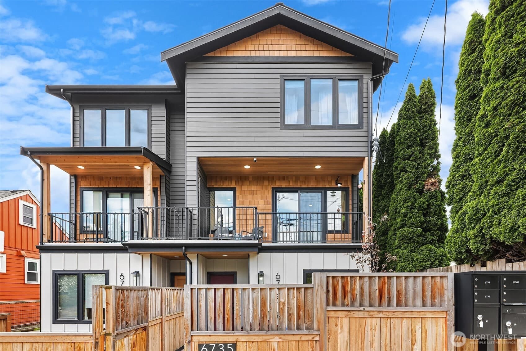 Property primary photo